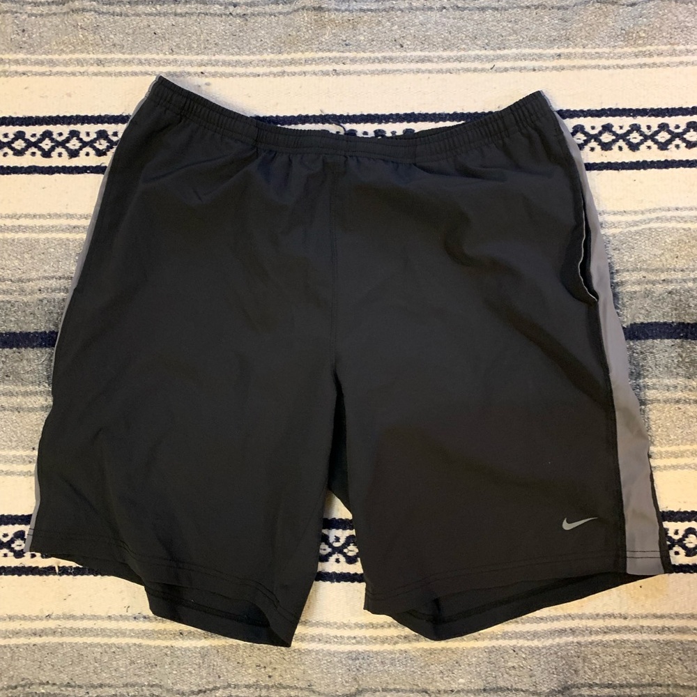 Nike Y2K Mens Breathable Athletic Shorts Black & Grey Size M
